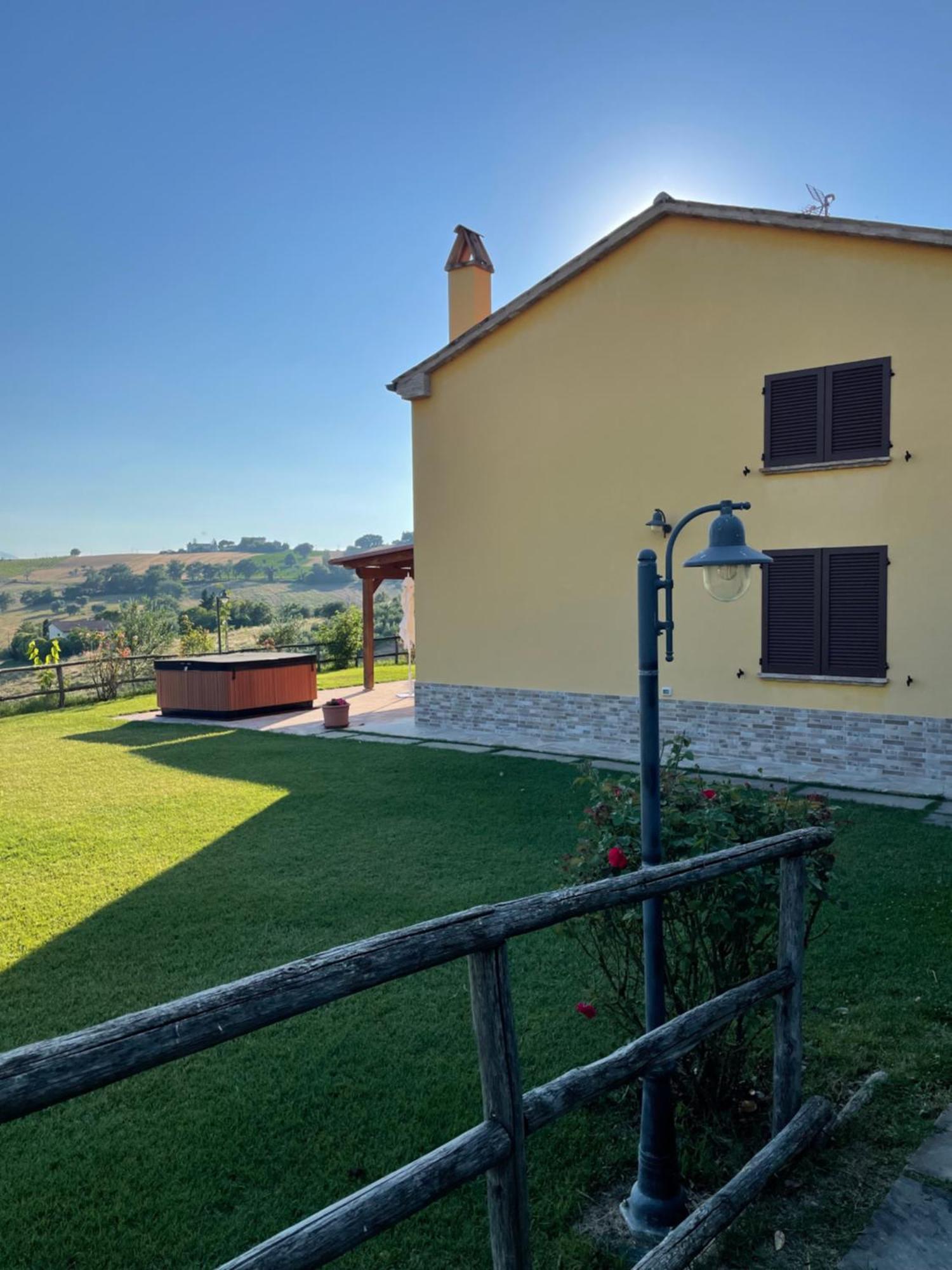 Montenovo Country House Ostra Vetere Kültér fotó