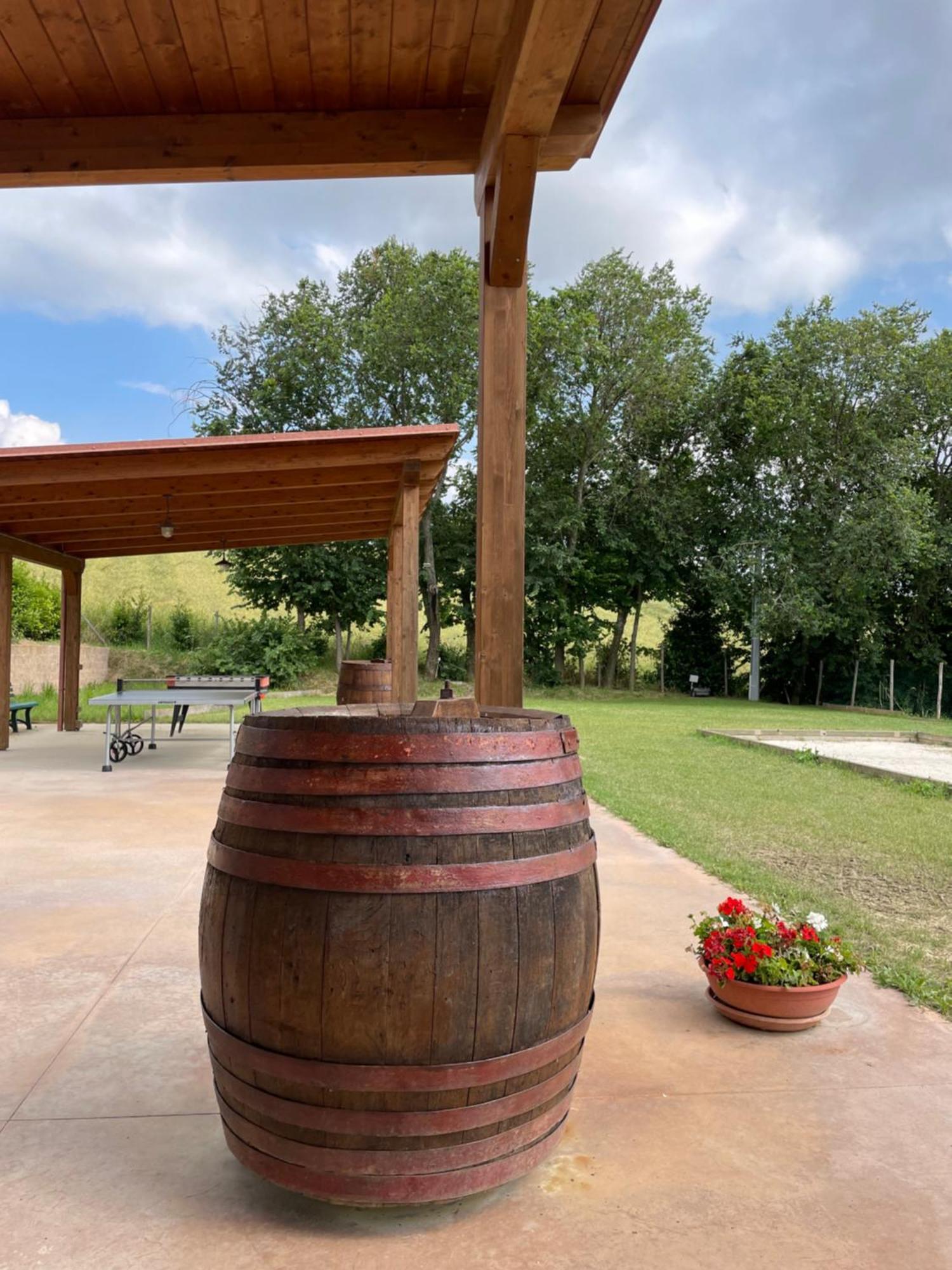 Montenovo Country House Ostra Vetere Kültér fotó