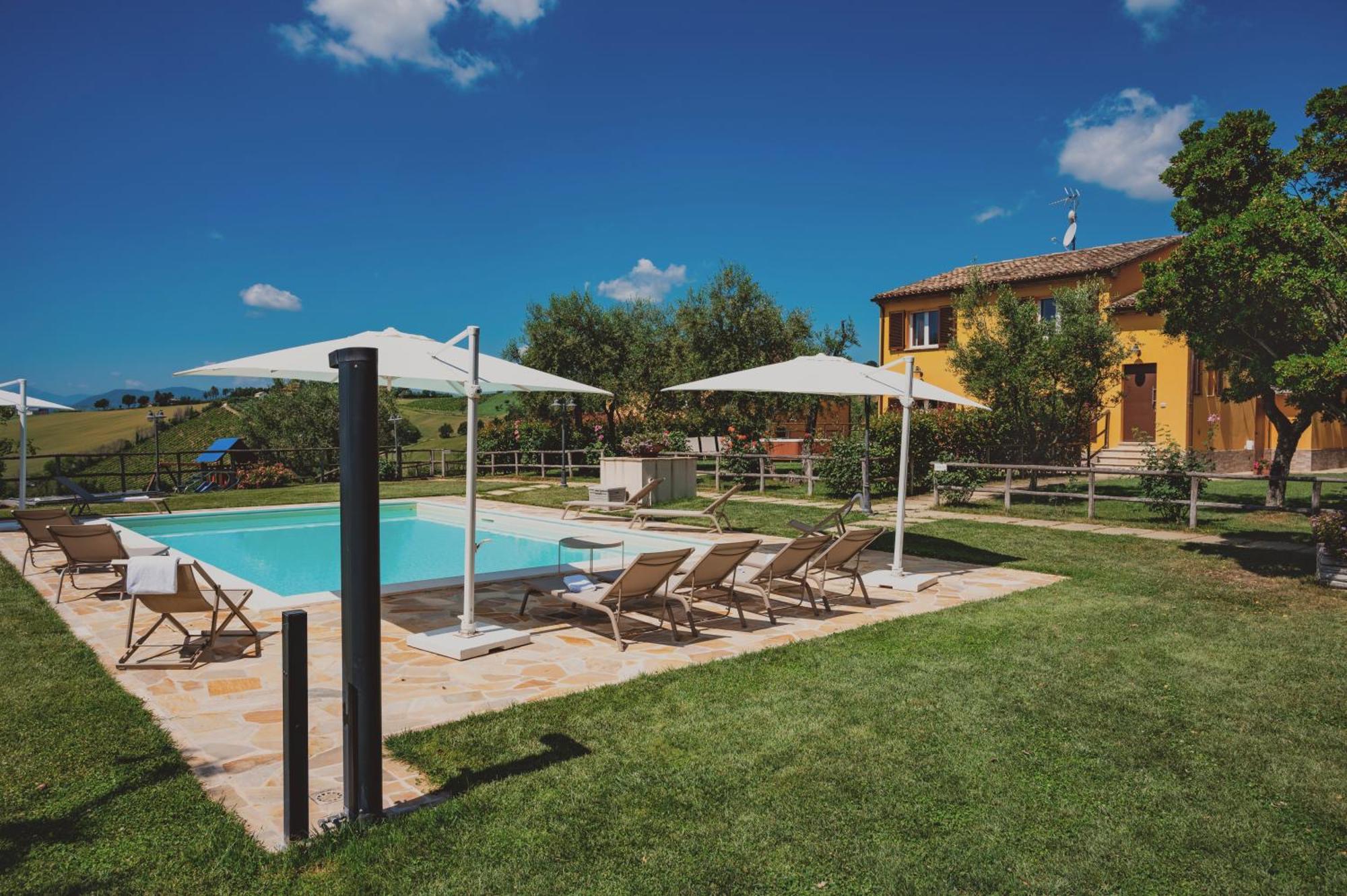 Montenovo Country House Ostra Vetere Kültér fotó
