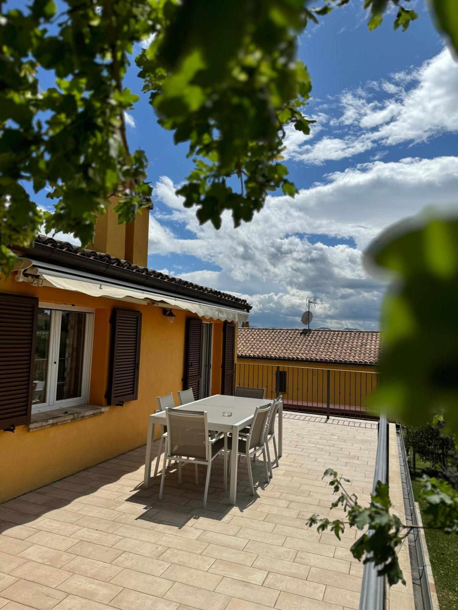 Montenovo Country House Ostra Vetere Kültér fotó