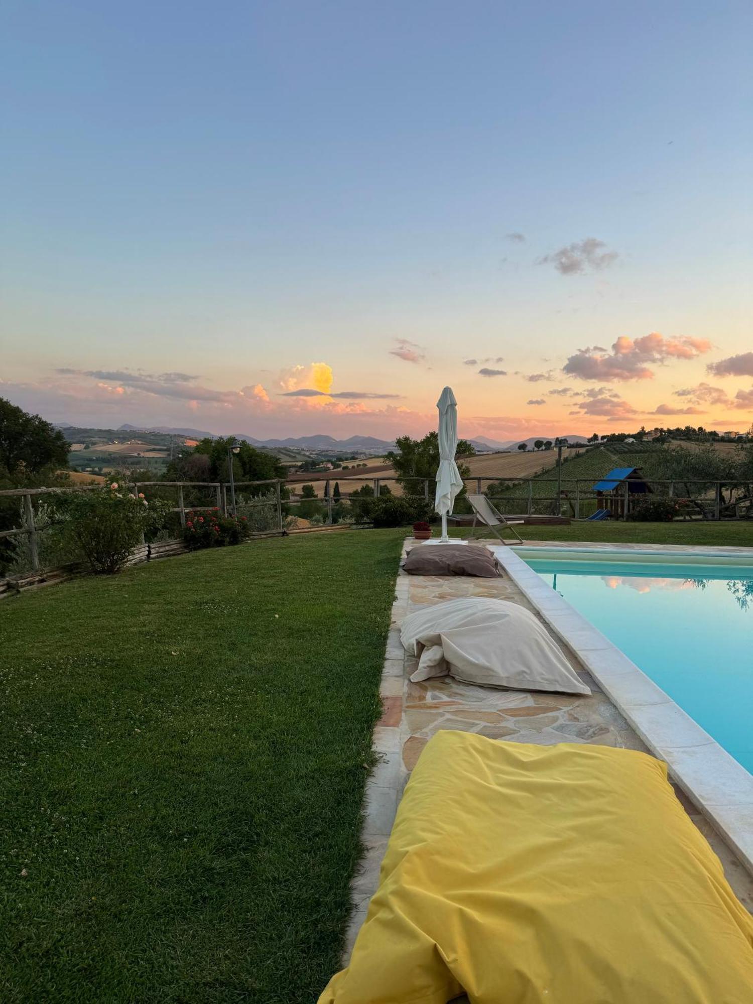 Montenovo Country House Ostra Vetere Kültér fotó